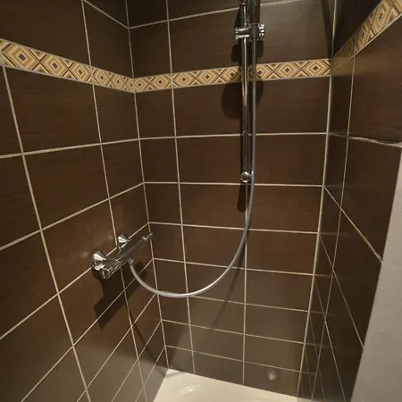 Les Caselles, Et D'hotes