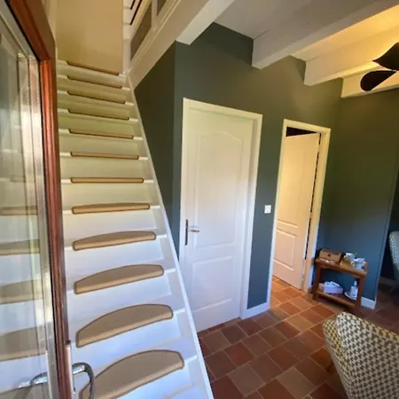 Les Caselles, Et D'hotes Saint-Beauzely