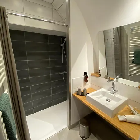 Les Caselles, Et D'hotes