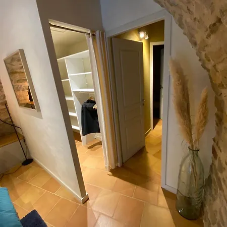 Guest house Les Caselles, Et 4*