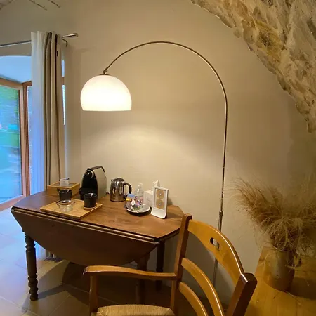 Les Caselles - Gite, Table Et D'hotes 4* Saint-Beauzely