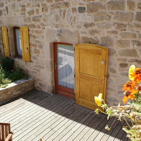 ゲストハウス Les Caselles, Et D'hotes Saint-Beauzely