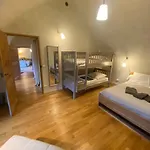 Pensionat Les Caselles - Gite, Table Et D'hotes