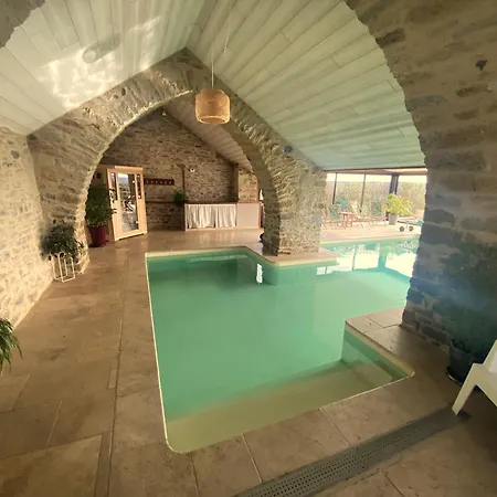 Les Caselles, Et D'hotes Pensión Saint-Beauzely